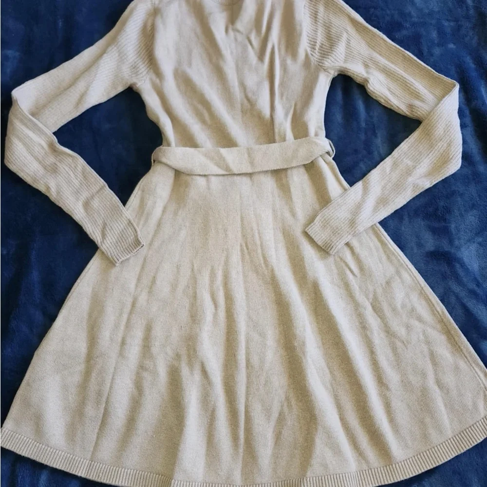 Abercrombie Kids Ribbed Belt Dress size 11/12 NWT